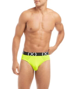 2(x)ist - (X) Sport Low Rise Brief 3-Pack - Purple/Blue/Yellow 8 2(x)ist - (X) Sport Low Rise Brief 3-Pack - Purple/Blue/Yellow -Underwear Speedo 67712 F 81473.1675213777