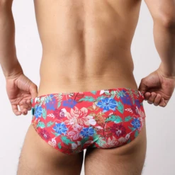 Timoteo - Lakeshore Low Rise Swim Brief - Floral Red -Underwear Speedo 68369 B 02840.1684354405